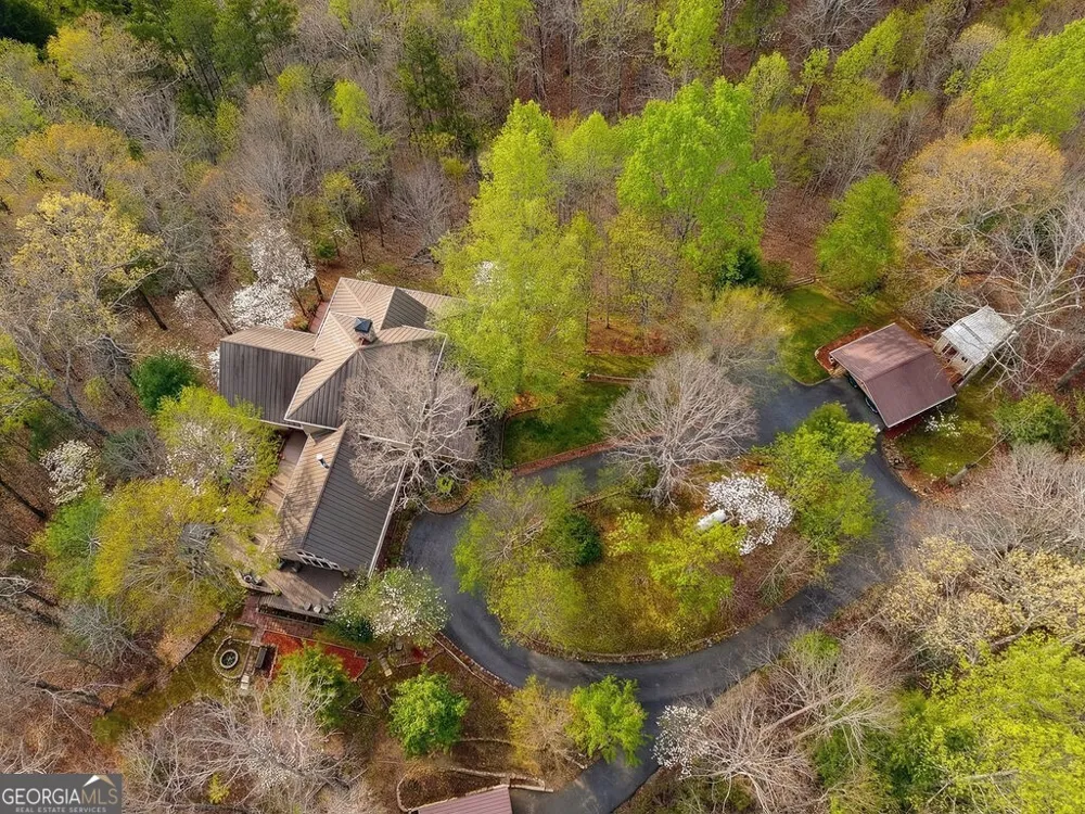 120 Bear Den RD Dahlonega, GA 30533