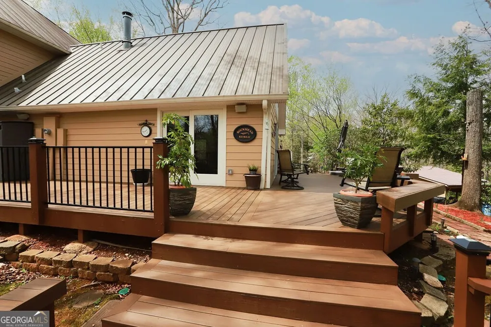 120 Bear Den RD Dahlonega, GA 30533