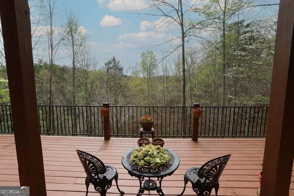 120 Bear Den RD Dahlonega, GA 30533