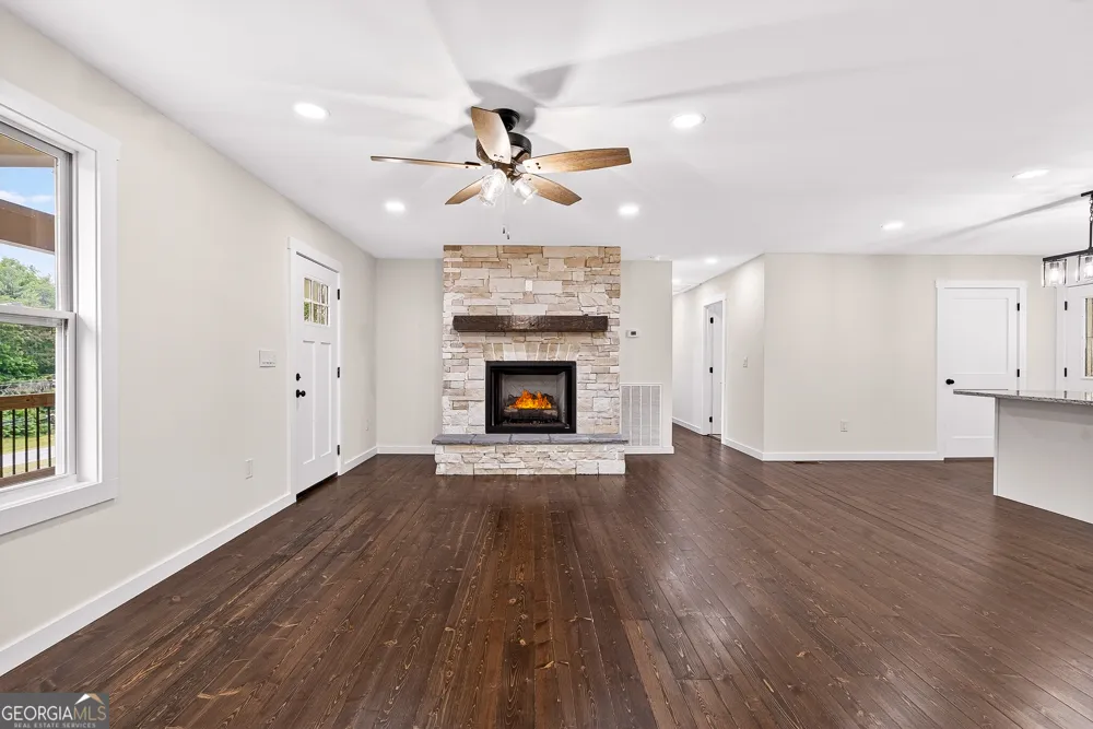 21512 Highway 515 N Blue Ridge, GA 30513