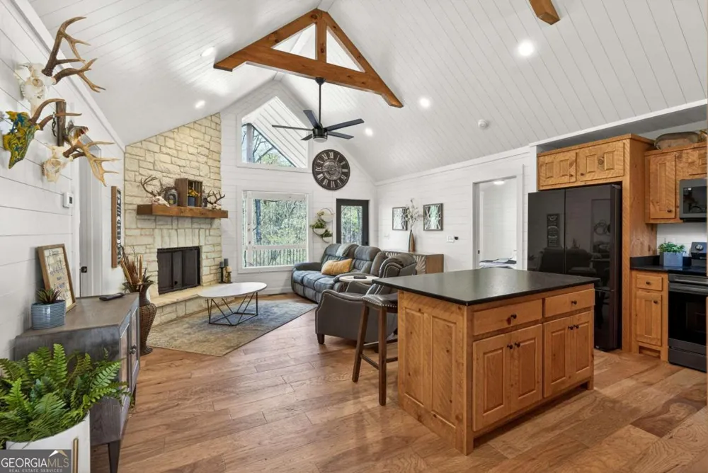 54 Barbs WAY Mineral Bluff, GA 30559