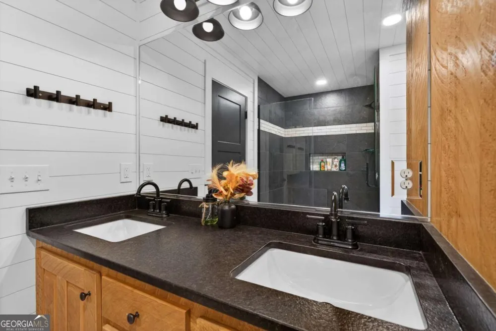 54 Barbs WAY Mineral Bluff, GA 30559
