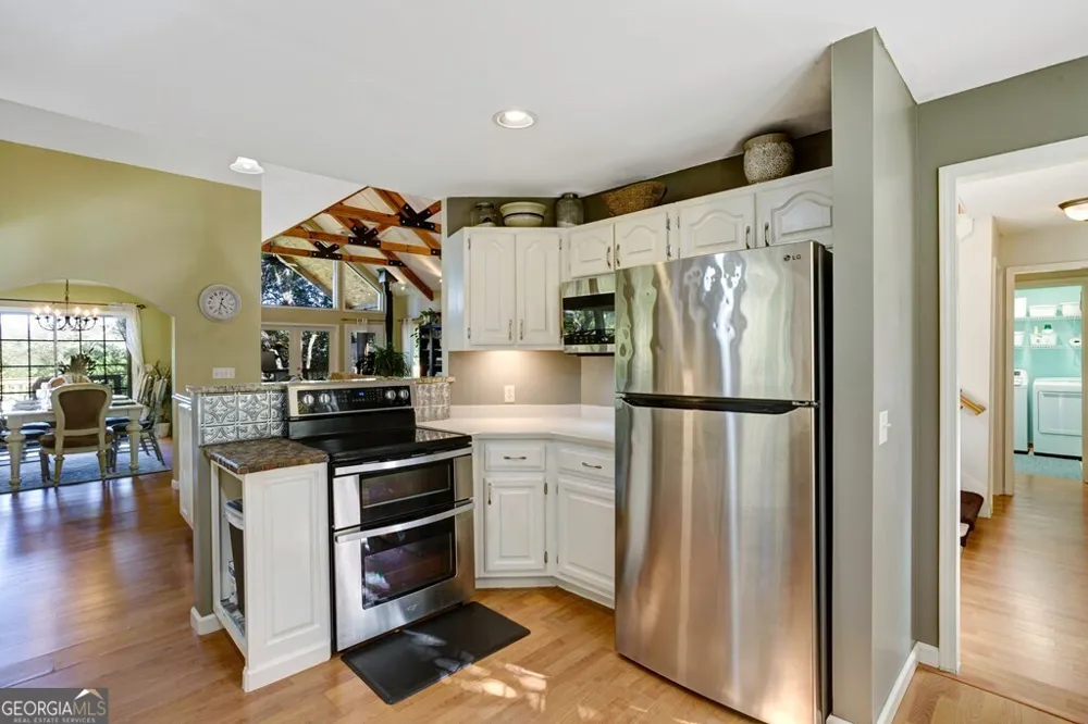 14 Rivendell WAY Hayesville, NC 28904