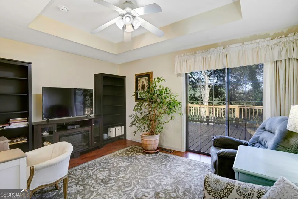 14 Rivendell WAY Hayesville, NC 28904