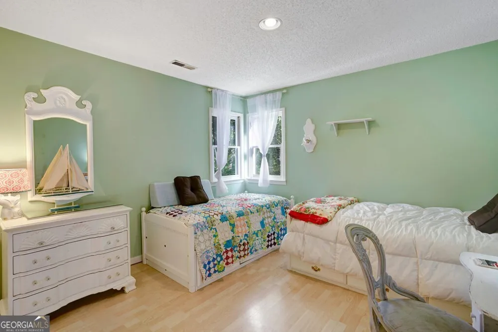 14 Rivendell WAY Hayesville, NC 28904