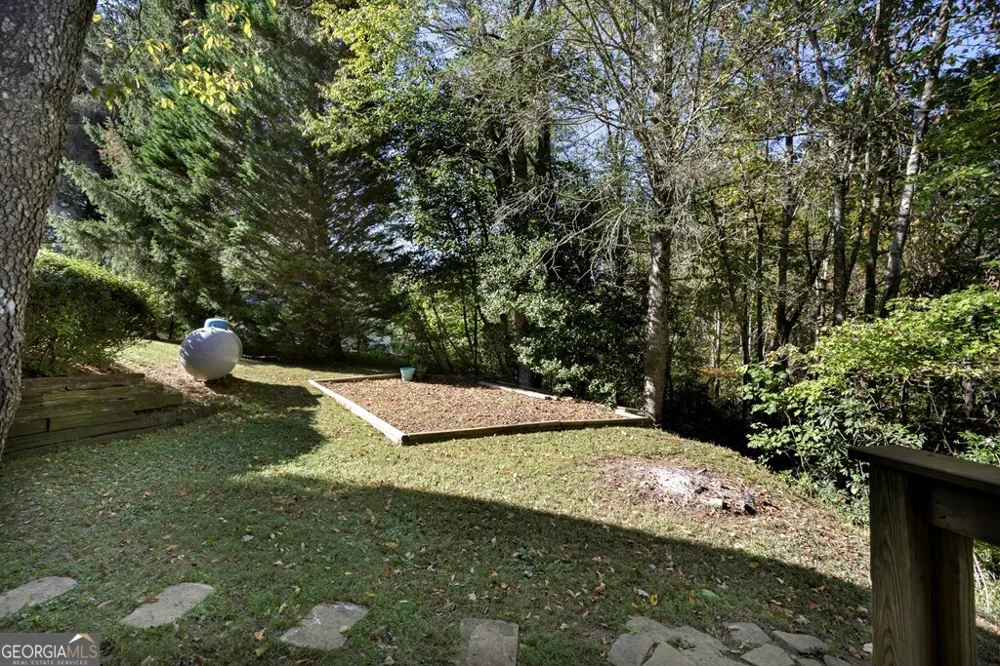 14 Rivendell WAY Hayesville, NC 28904