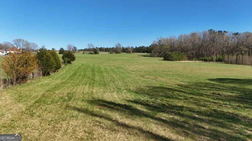 40 Meadow TRL Social Circle, GA 30025