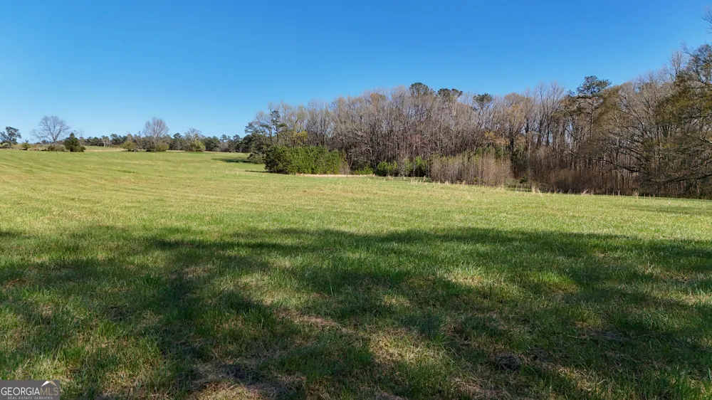 40 Meadow TRL Social Circle, GA 30025