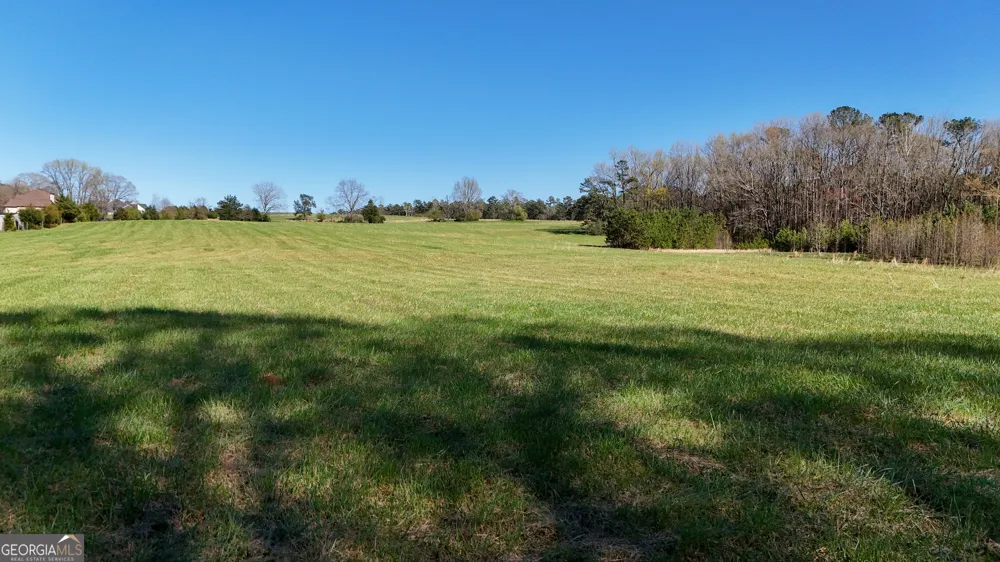 40 Meadow TRL Social Circle, GA 30025