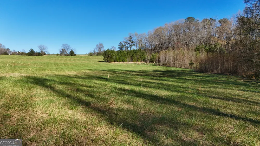 40 Meadow TRL Social Circle, GA 30025