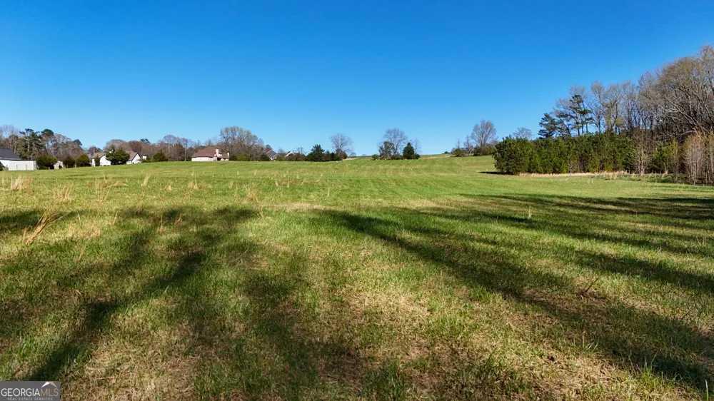40 Meadow TRL Social Circle, GA 30025
