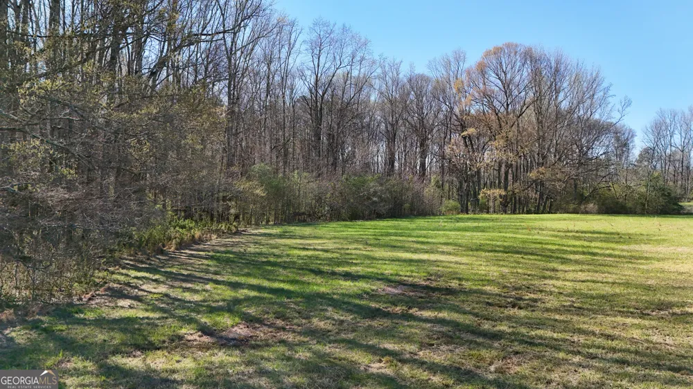 40 Meadow TRL Social Circle, GA 30025