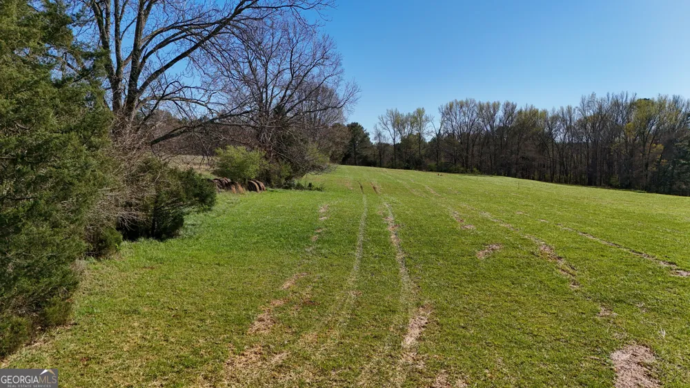 40 Meadow TRL Social Circle, GA 30025