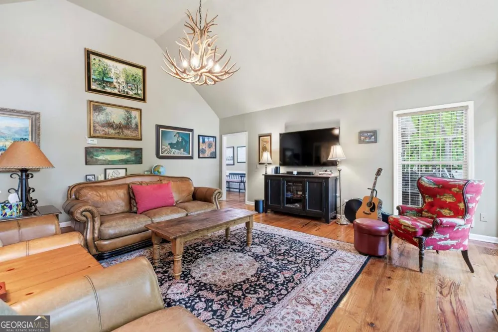 1010 Holmes DR White Plains, GA 30678