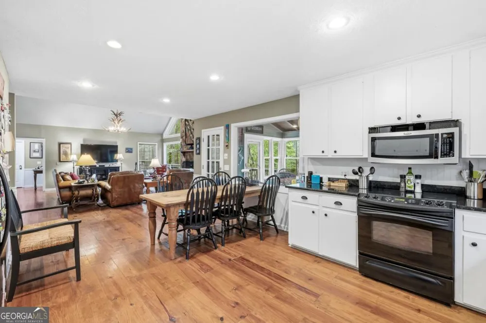 1010 Holmes DR White Plains, GA 30678