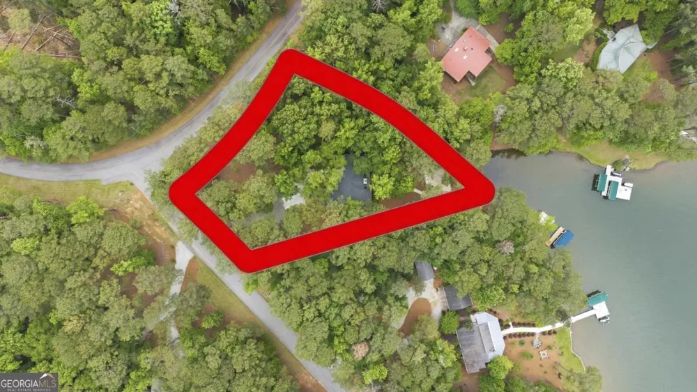 1010 Holmes DR White Plains, GA 30678