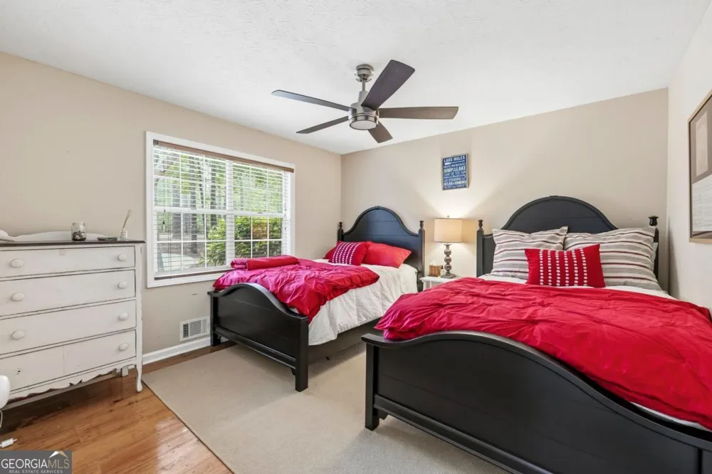 1010 Holmes DR White Plains, GA 30678