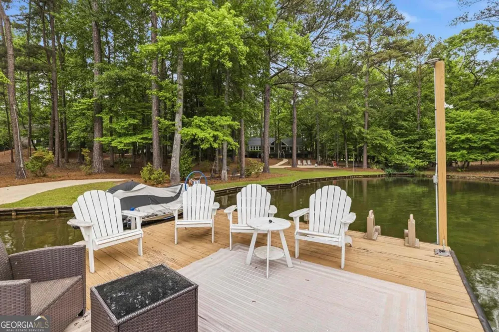 1010 Holmes DR White Plains, GA 30678