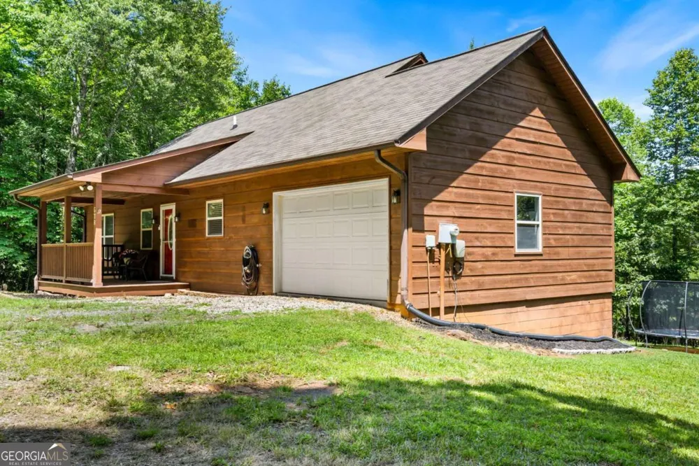 578 Dockery Creek RD Young Harris, GA 30582