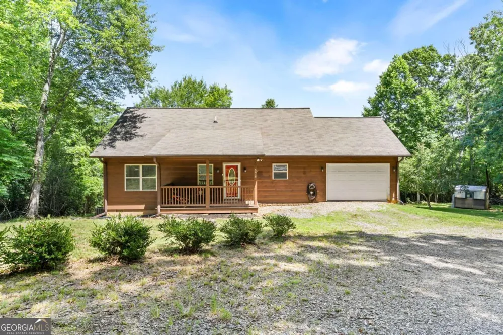 578 Dockery Creek RD Young Harris, GA 30582