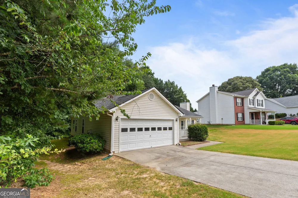 2510 Ft Daniels DR Dacula, GA 30019