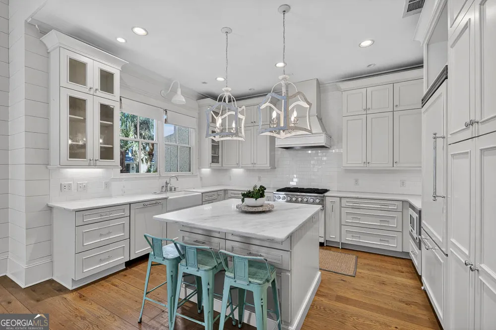 1030 Village Oaks Lane St. Simons, GA 31522