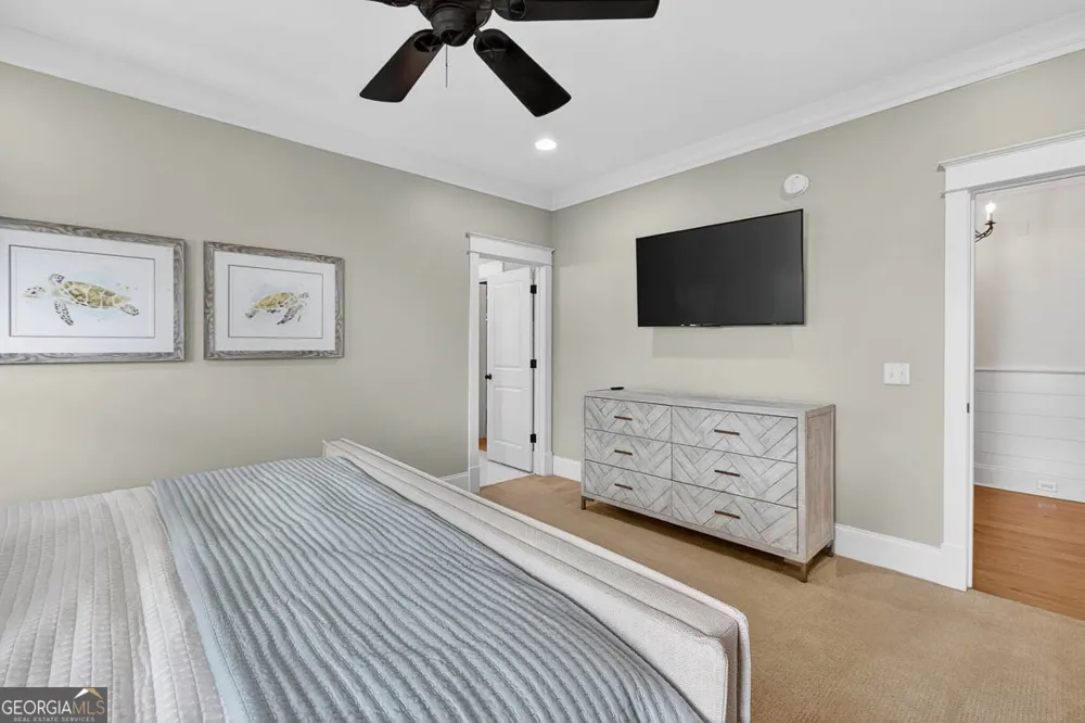 1030 Village Oaks Lane St. Simons, GA 31522