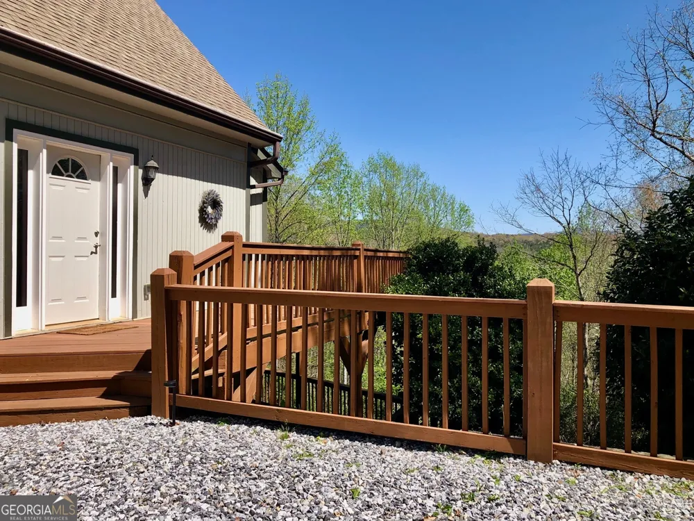 2585 Panorama DR Sautee Nacoochee, GA 30571