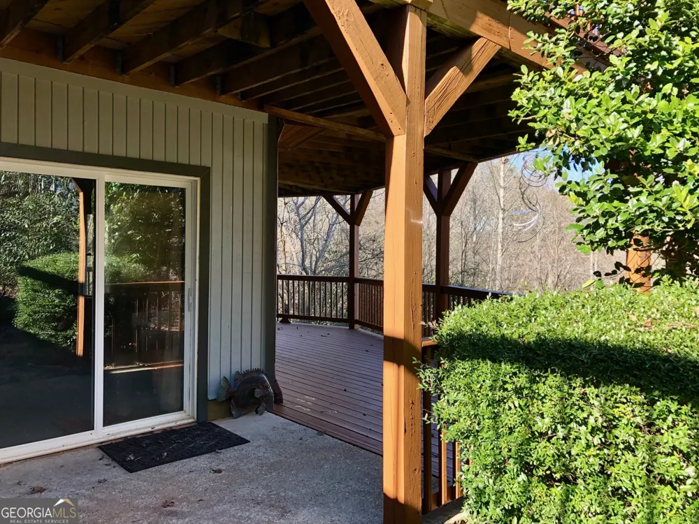 2585 Panorama DR Sautee Nacoochee, GA 30571