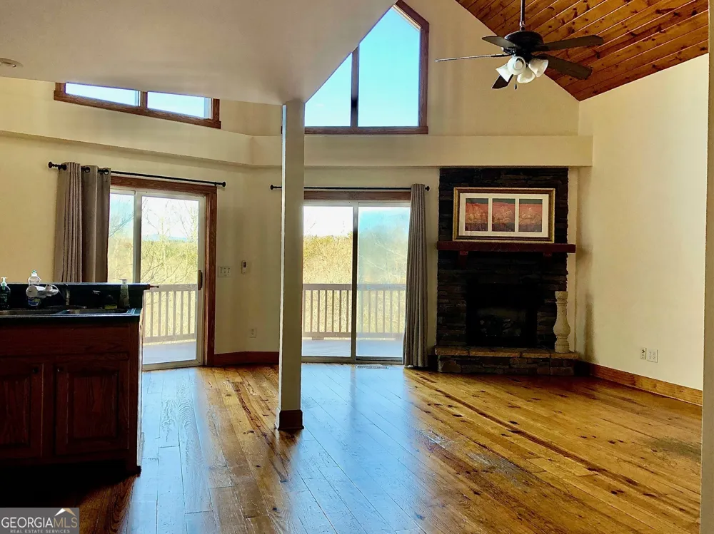 2585 Panorama DR Sautee Nacoochee, GA 30571