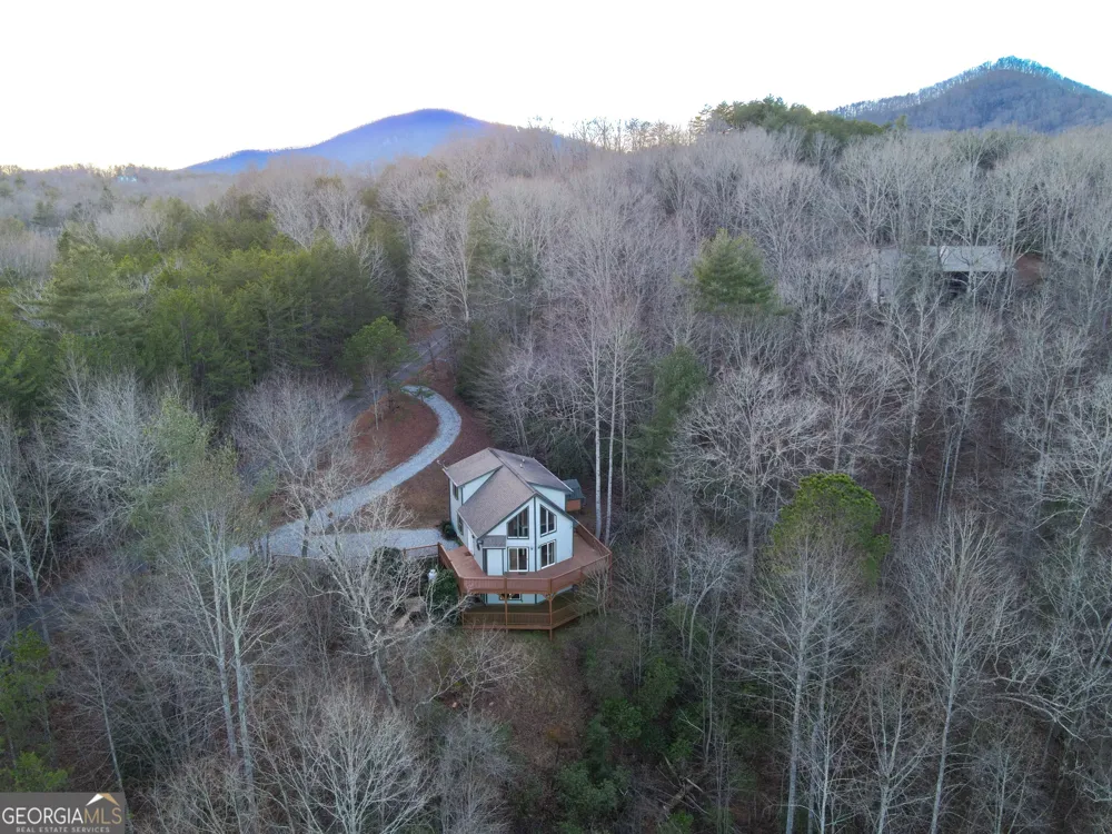 2585 Panorama DR Sautee Nacoochee, GA 30571
