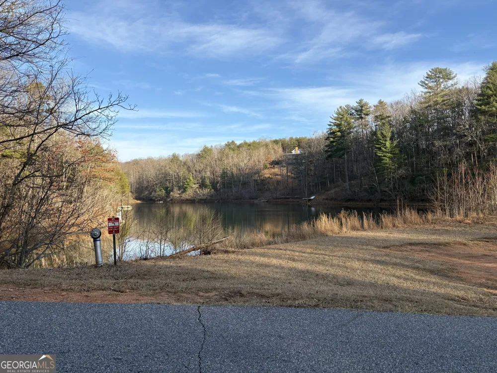 2585 Panorama DR Sautee Nacoochee, GA 30571