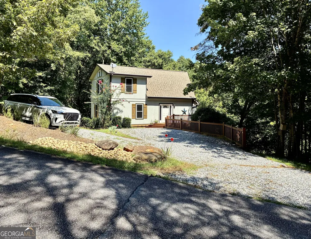 2585 Panorama DR Sautee Nacoochee, GA 30571