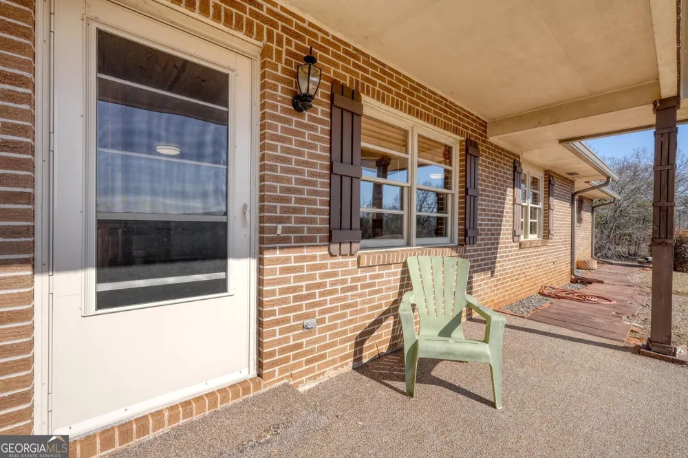 85 Chatuge Shores CIR Hayesville, NC 28904