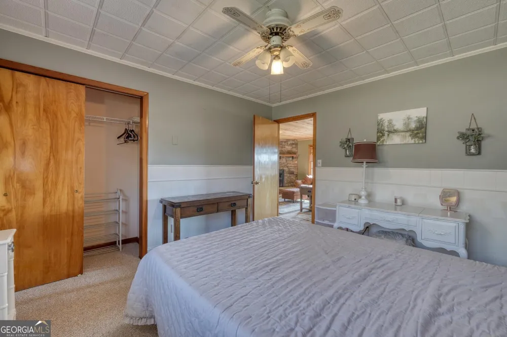 85 Chatuge Shores CIR Hayesville, NC 28904