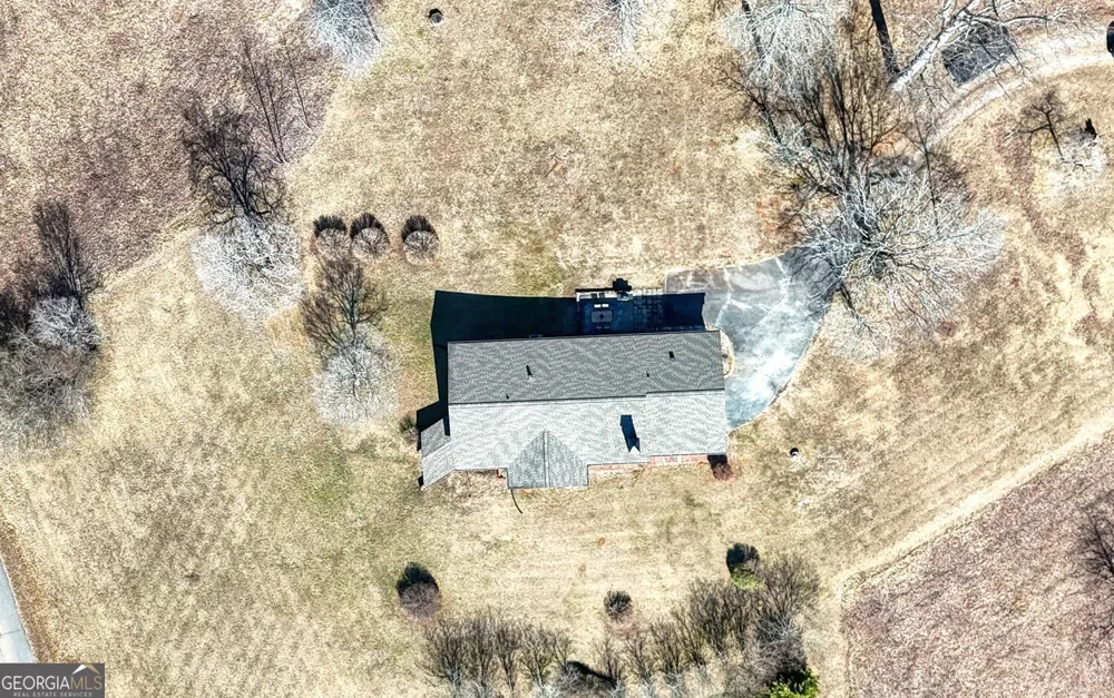 85 Chatuge Shores CIR Hayesville, NC 28904
