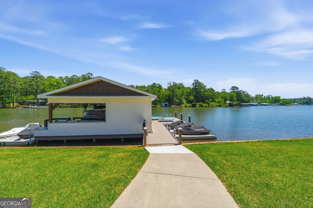 360 Sinclair RD Eatonton, GA 31024