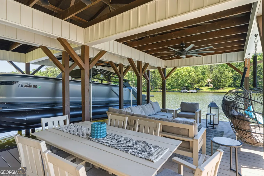 360 Sinclair RD Eatonton, GA 31024