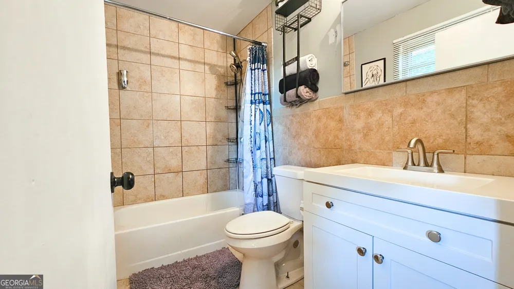 4737 Trailblazer CT NW Lilburn, GA 30047
