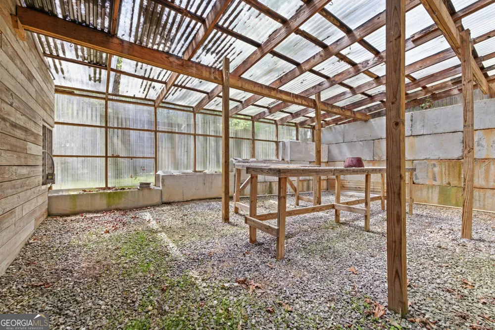 2685 Messer RD Young Harris, GA 30582