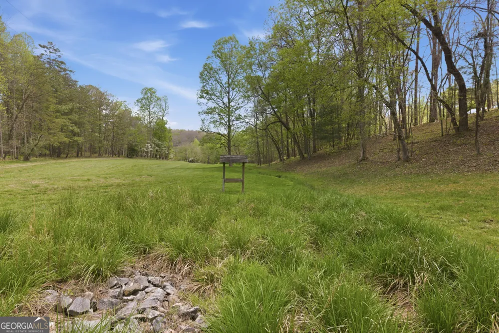2685 Messer RD Young Harris, GA 30582