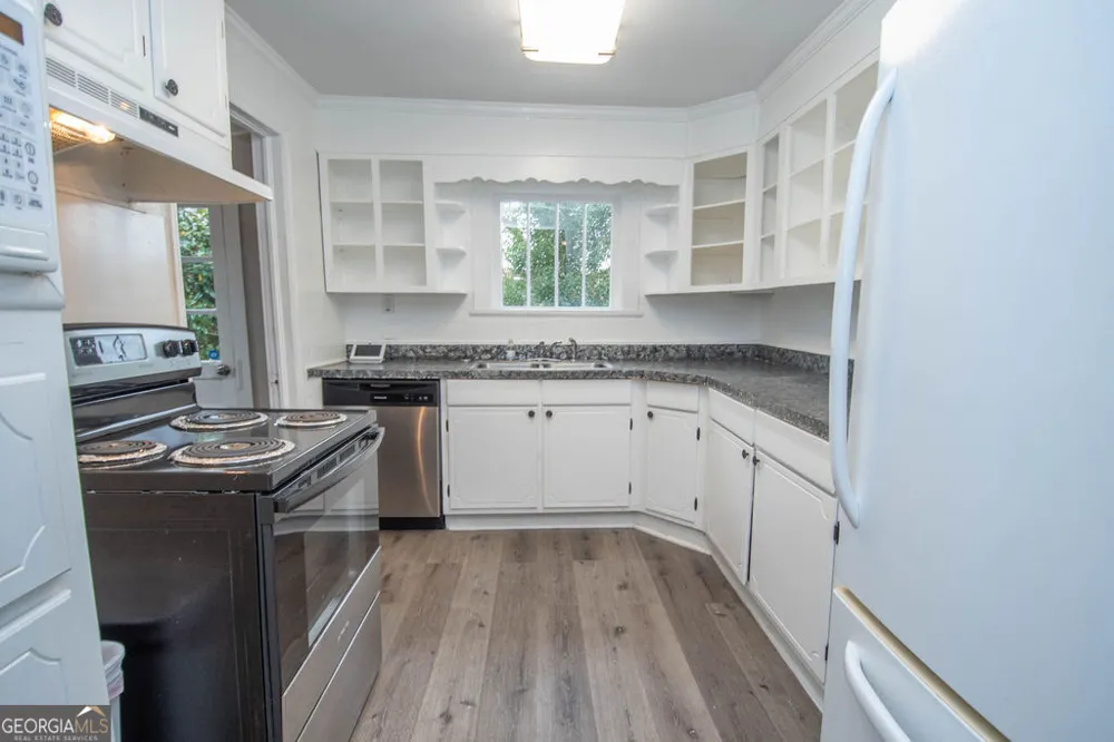 102 Johnson ST Hogansville, GA 30230