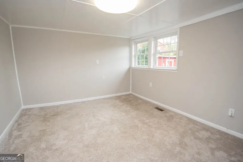 102 Johnson ST Hogansville, GA 30230