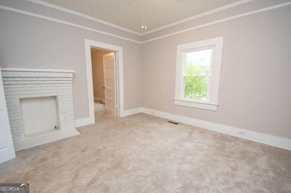 102 Johnson ST Hogansville, GA 30230