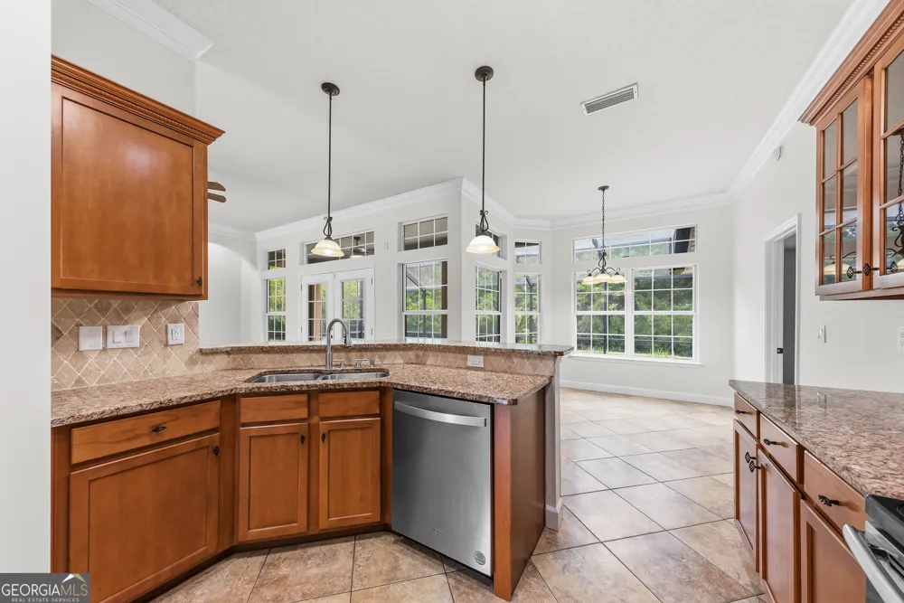 227 Edgewater DR St. Marys, GA 31558