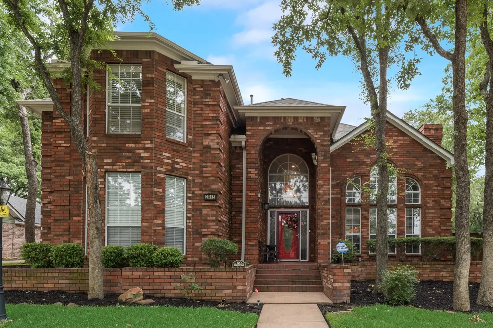 2805 Pine View Drive Grapevine, TX 76051