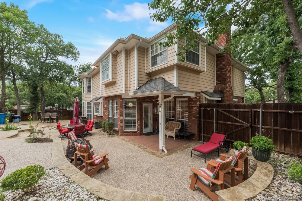 2805 Pine View Drive Grapevine, TX 76051
