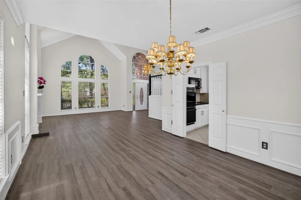 2805 Pine View Drive Grapevine, TX 76051