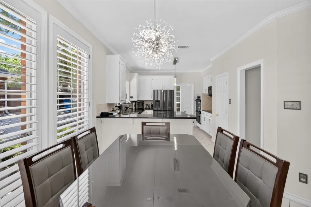 2805 Pine View Drive Grapevine, TX 76051