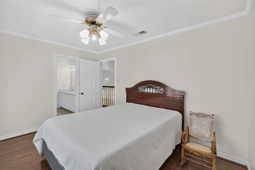 2805 Pine View Drive Grapevine, TX 76051